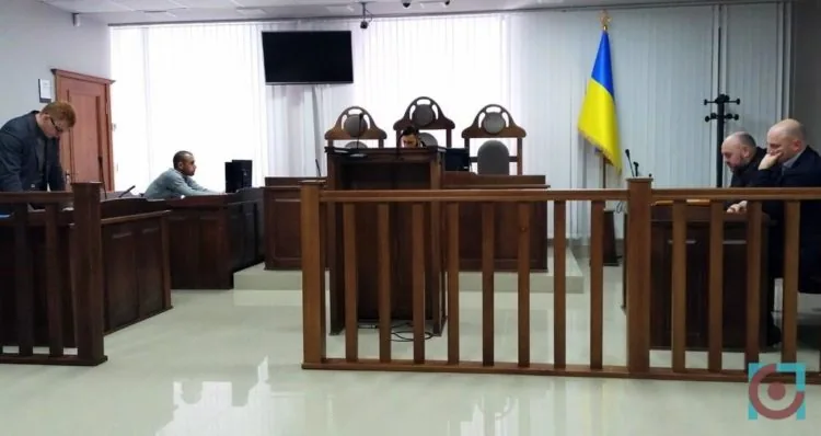 Луцький міськрайонний суд засідання