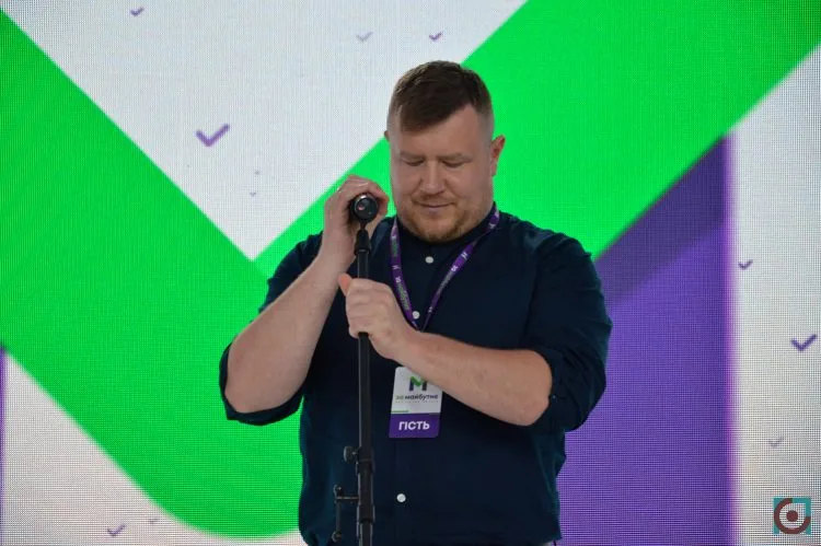 Борис Карпус міський голова Нововолинська