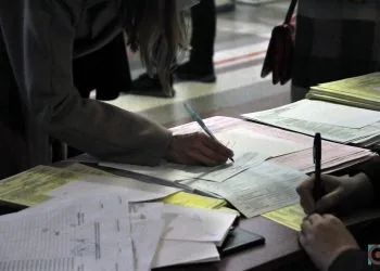 бюлетені вибори виборча комісія