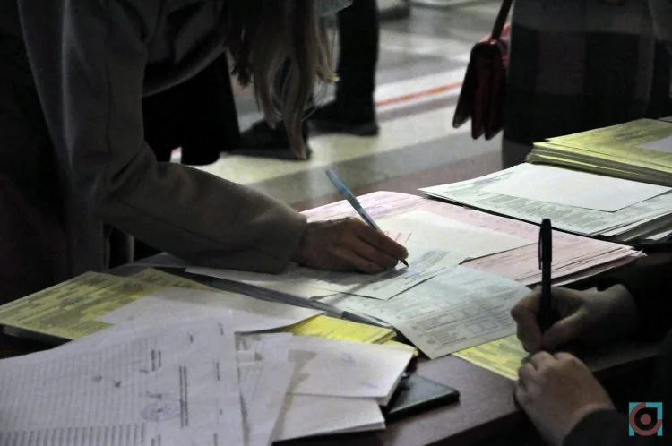 бюлетені вибори виборча комісія