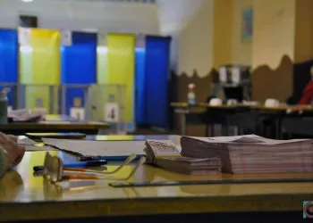 вибори виборча дільниця голосування бюлетені для голосування