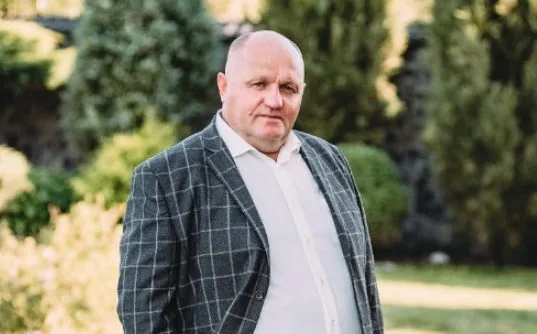 Анатолій Бусько депутат Волинської обласної ради штраф за ДТП з автобусом