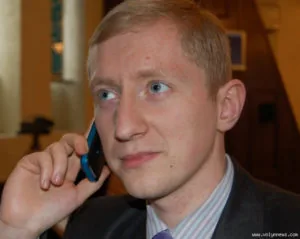 Андрій Мельник