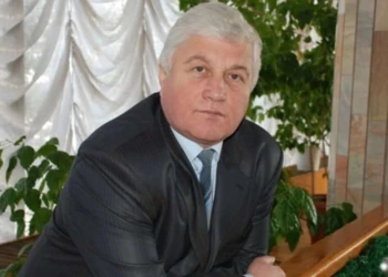 Директор волинського драмтеатру Анатолій Глива Луцький міськрайонний суд премії