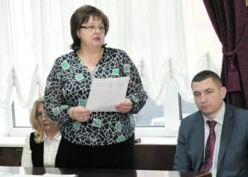 Оксана Здрилюк Волинський апеляційний суд квартира