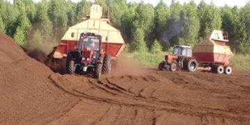 Збирання фрезерного торфу