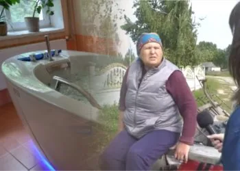 відсудили ванни в Проліска