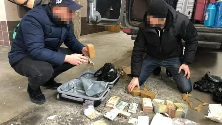 Гроші для ЗСУ