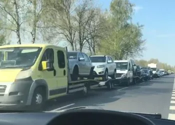 черга на розмитнення на кордоні