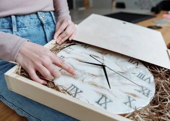 час годинник