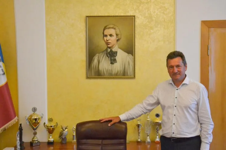 Ректор ВНУ Анатолій Цьось