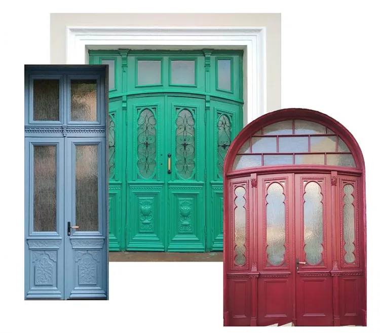 старовинні двері Луцька