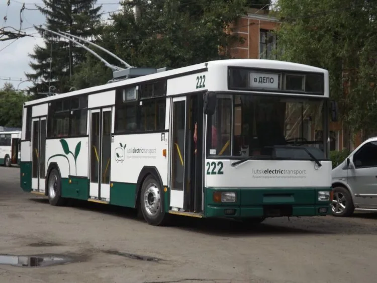 Тролейбус Jelcz у Луцьку
