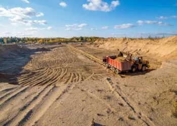 Видобуток піску. Фото ілюстративне