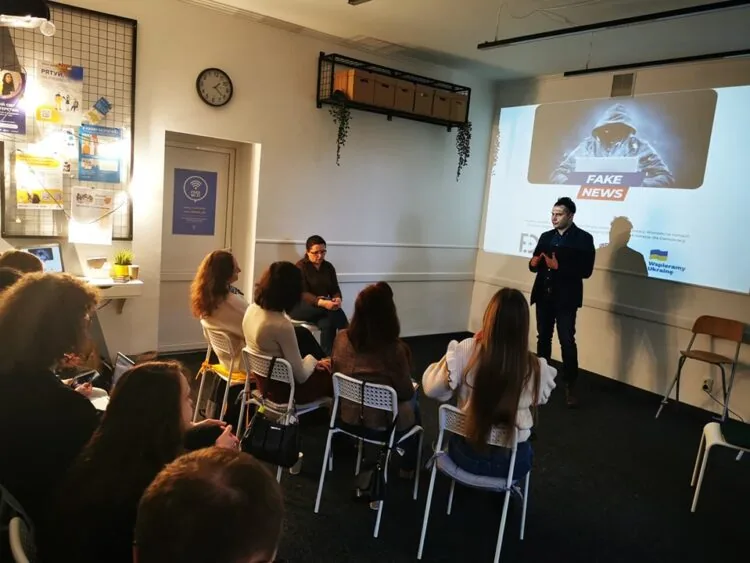 Славомір Скомра журналіст