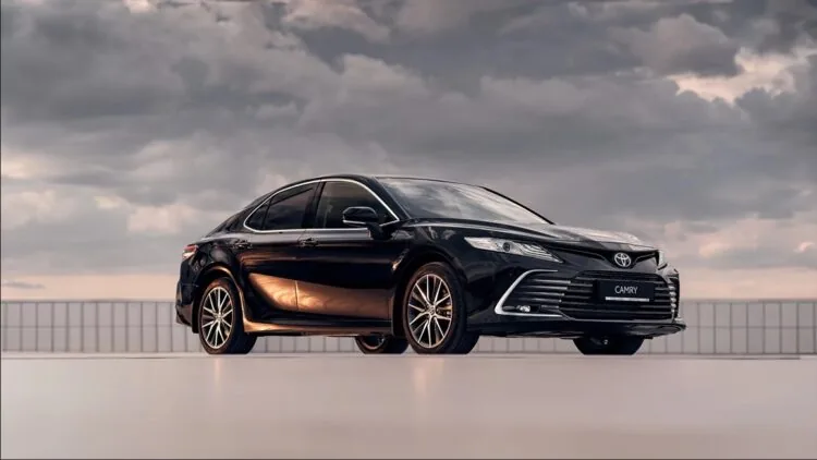 Тойота Кемрі