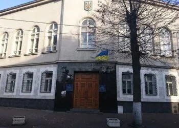 Рівненський районний суд