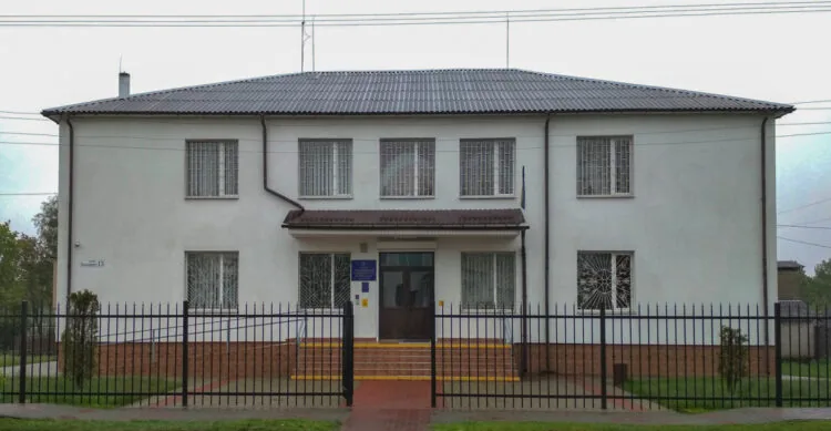 Маневицький районний суд Волинської області