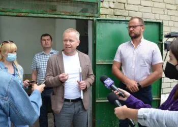 Віктор Гуменюк відповідає на питання журналістів