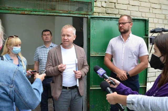 Віктор Гуменюк відповідає на питання журналістів