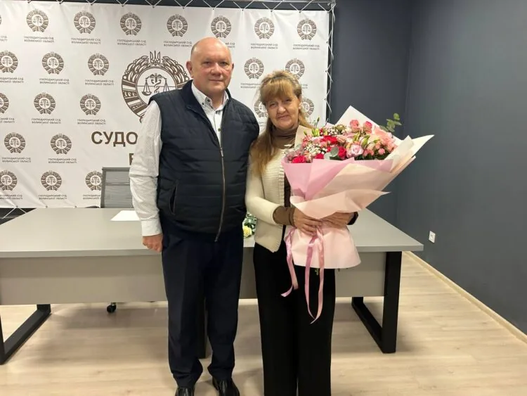 Антоніна Кравчук суддя Микола Шум