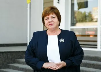 Світлана КРУПІНСЬКА