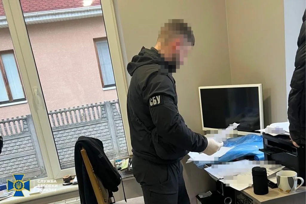 35-річний мешканець Луцька «забезпечував» військовозобов’язаних фіктивною роботою у фірмі, що займається міжнародними перевезеннями.