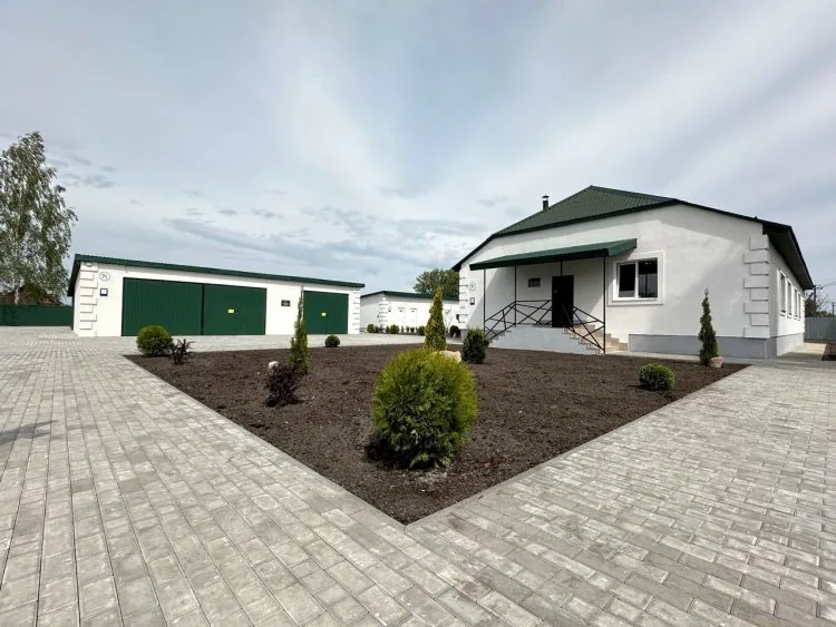 Модернізація комунікацій, будівель і території 6 Волинського прикордонного загону на північному кордоні.