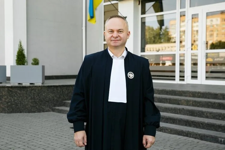 Анатолій Пахолюк