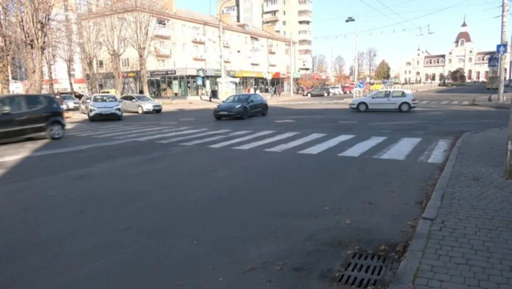 Ремонт дороги на Привокзальній у Луцьку 2024-го. Фото Суспільне Луцьк.