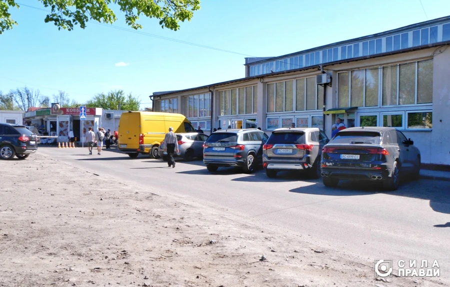 Парковка Центральний ринок Андрій Матов