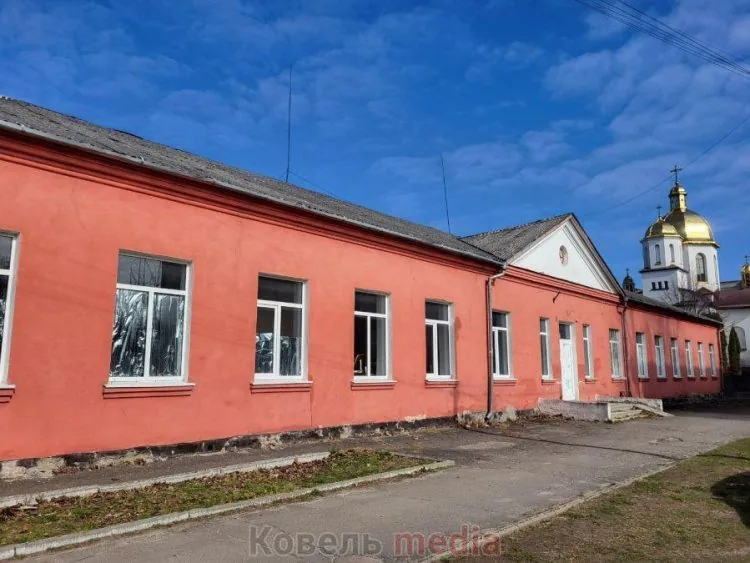 Приміщення дитячої поліклініки. Джерело: https://kovel.media/