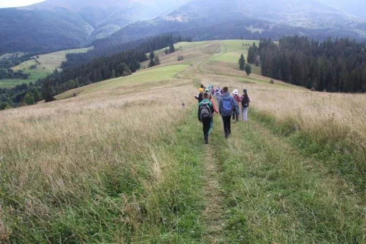 дитячий табір у Карпатах