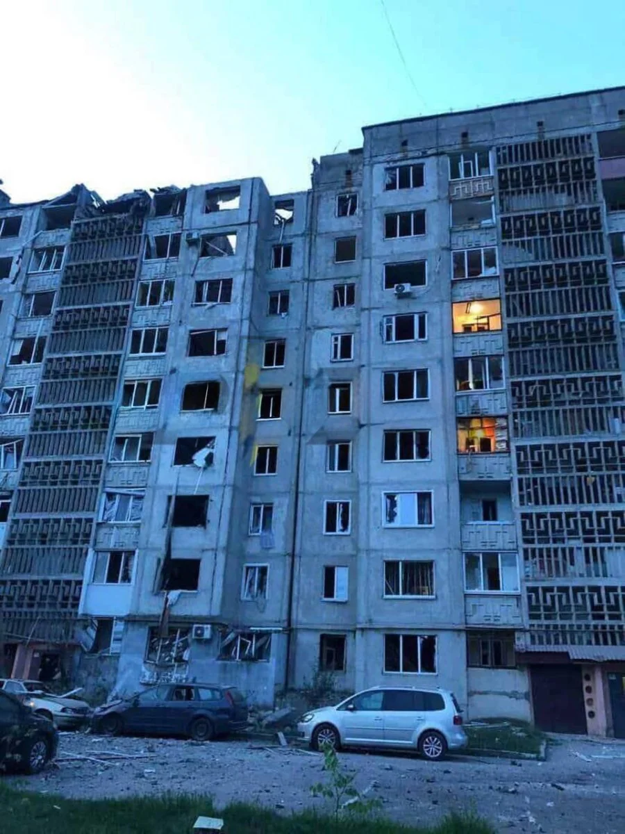 Влучання у багатоповерхівку у Луцьку 6 червня 2025 рік. Джерело: https://www.volynpost.com