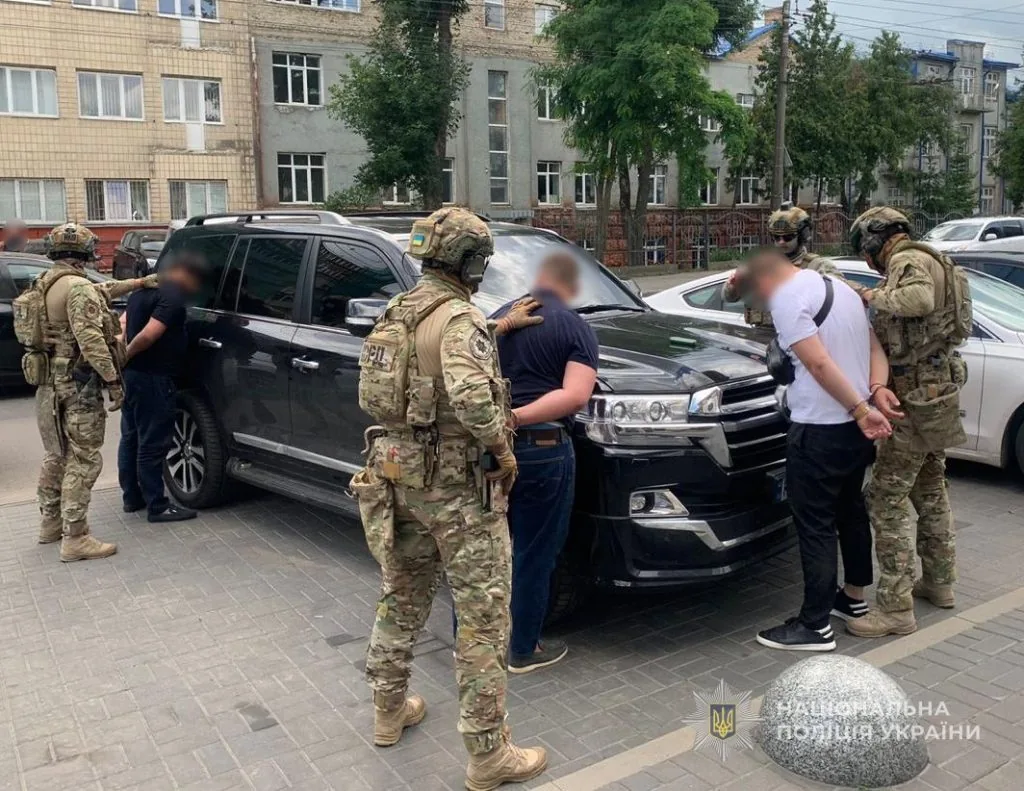 На Волині правоохоронці ліквідували шахрайський кол-центр. Повідомили 21 липня 2025 року