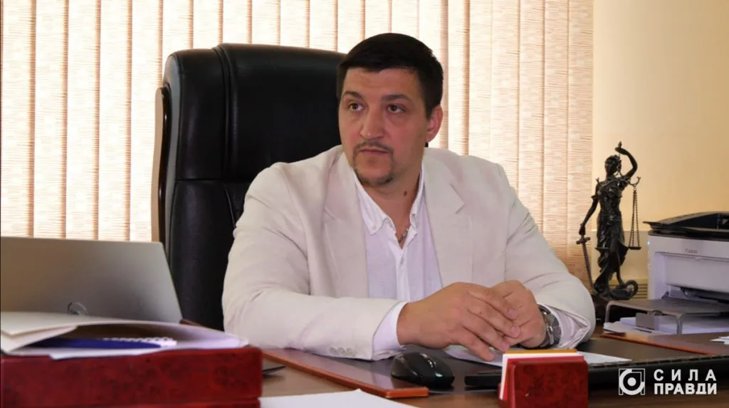 Суддя-спікер Луцького міськрайонного суду Андрій Подзіров. Організатори схем переправлень ухилянтів за кордон 1