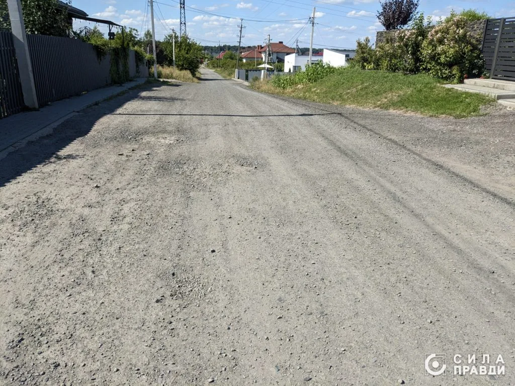 Вулиця Новоселів у Боратині