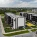 Перші дві багатоповерхівки ЖК «StyleUp» поблизу вулиці Теремнівської у Луцьку (територіально с. Липини), 2021 рік. Скриншот з відео Youtube-каналу «StyleUP»