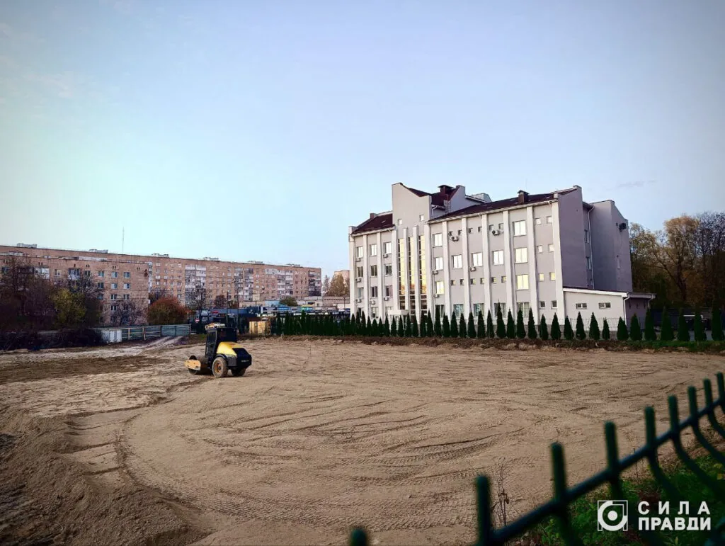 На Конякіна у Луцьку будують ветпростір.