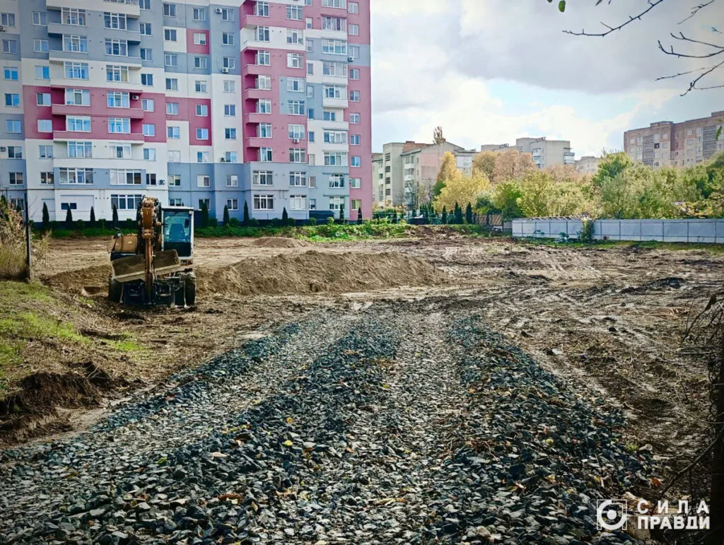 На Конякіна у Луцьку будують ветпростір. Підрядник Волиньекобуд