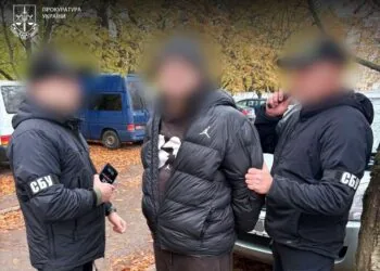 Затримання 21-річного волинянина та 44-річного військовослужбовця за переправлення ухилянтів через кордон