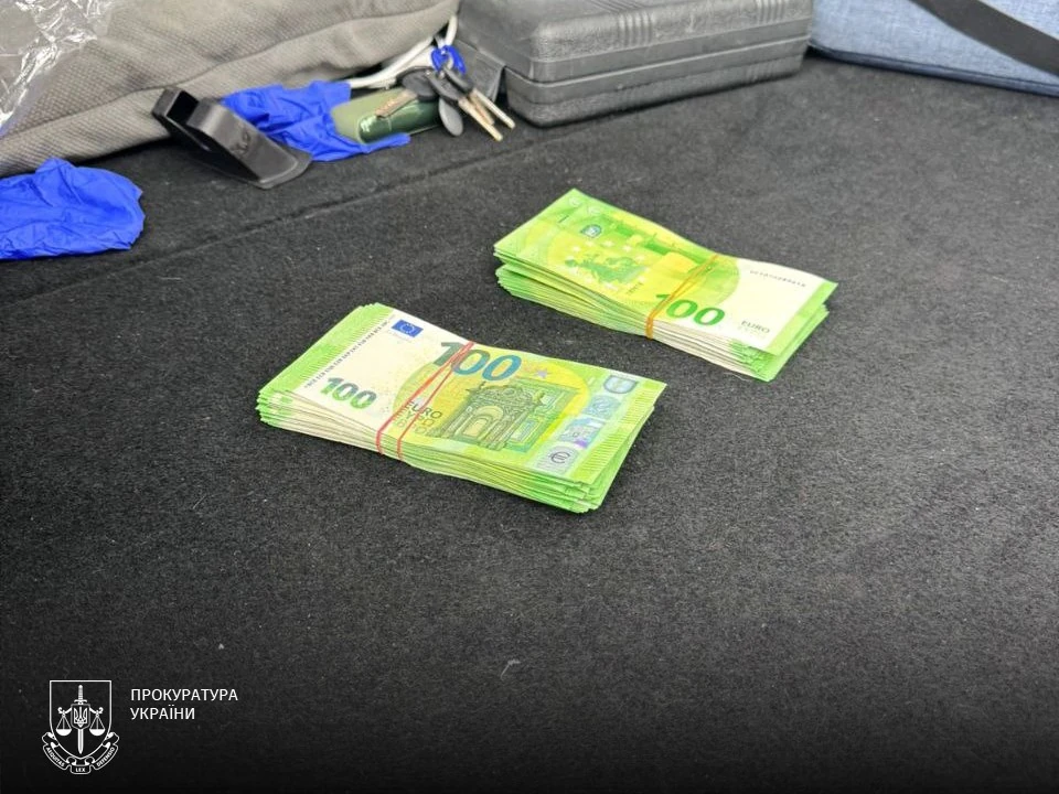 Затримання 21-річного волинянина та 44-річного військовослужбовця за переправлення ухилянтів через кордон