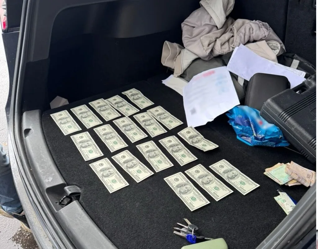 Затримання 21-річного волинянина та 44-річного військовослужбовця за переправлення ухилянтів через кордон