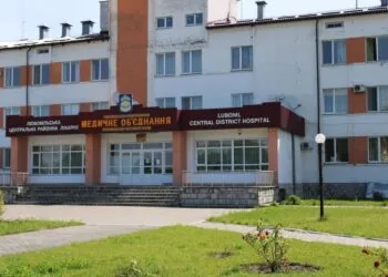 В Любомльській районній лікарні ремонтували рентгенкабінет з порушеннями