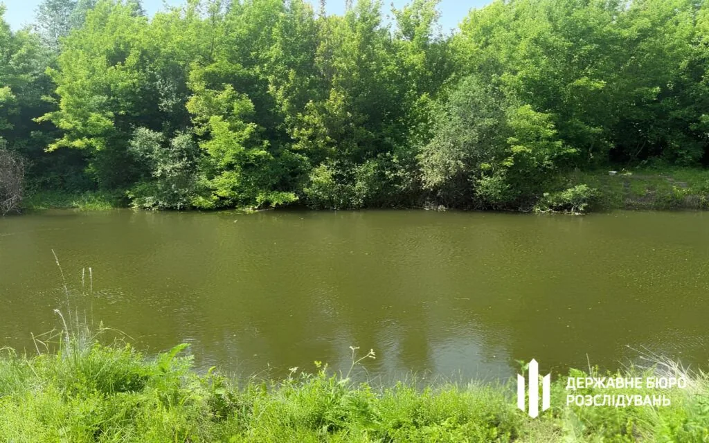 На Волині за підозрою в земельній махінації під домашній арешт взяли депутата райради та екскерівника Держгеокадастру