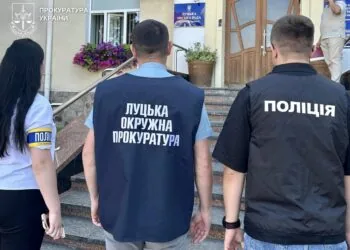 Директора департаменту молоді й спорту Захожого судять за нераціональні додаткові угоди про здорожчання електрики