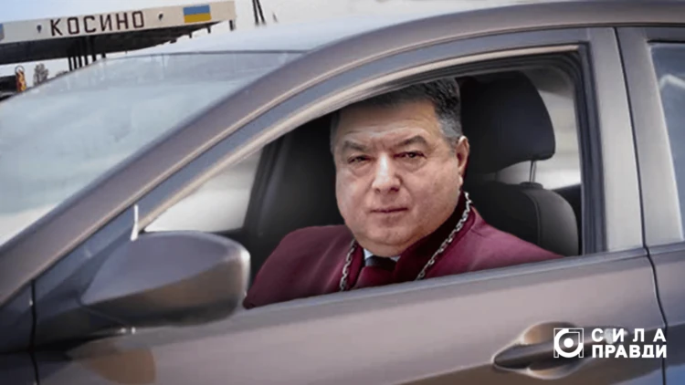 Втекти за кордон ексголові Конституційного Суду Тупицькому допоміг прикордонник з Волині.