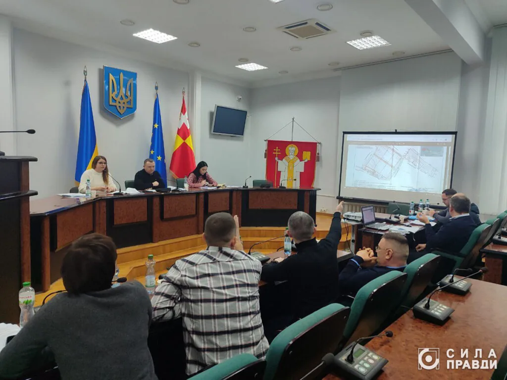 Комісія міськради щодо землі у Дачному