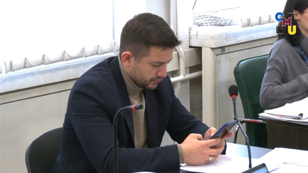 Прокурор Спеціалізованої антикорупційної прокуратури Микола Карась. Скриншот з відео Youtube-каналу «Судове Медіа в Україні»