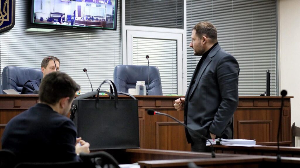 Адвокат Костянтин Глоба (праворуч). Фото з Facebook-сторінки Костянтина Глоби